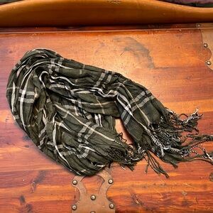 Green plaid scarf